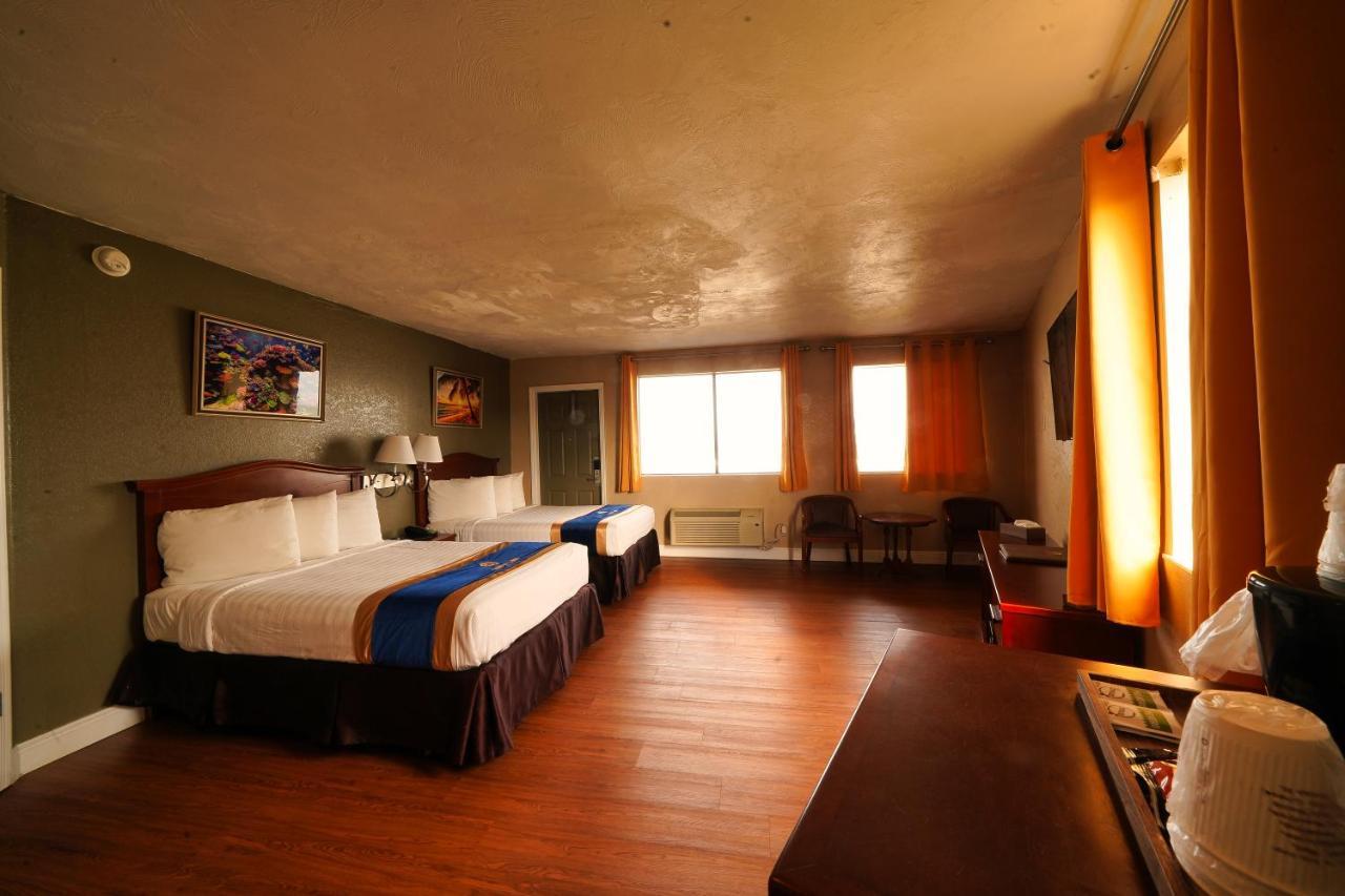 דייטונה ביץ' Sandals Inn מראה חיצוני תמונה